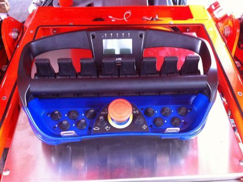 Fjernbetjening + 2 batterier