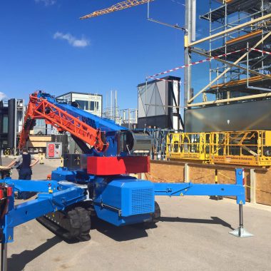 
												Industry:HÅNDTERING AF GLASRUDER												